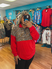 Load image into Gallery viewer, &quot;Hey Leopard&quot; 1/4 Zip Up Pullover
